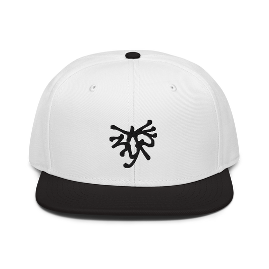 Gorra snap Tinyfull blanca negra con bordado negro